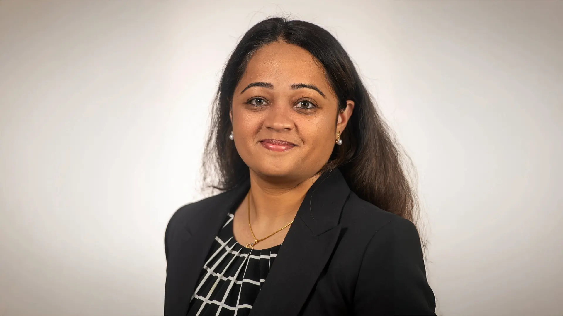 Dr. Santhiya Sadanandam